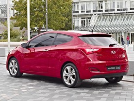 Hyundai i30 třídveřový