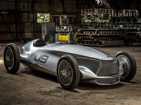 Infiniti Prototype 9