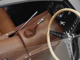 Jaguar Classic D-Type 2018