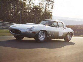 Jaguar E-Type Lightweight 