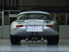 Jaguar E-Type Lightweight 