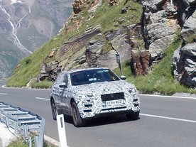 Jaguar F-Pace na Grossglockneru