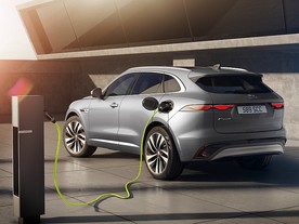 Jaguar F-Pace MY21 
