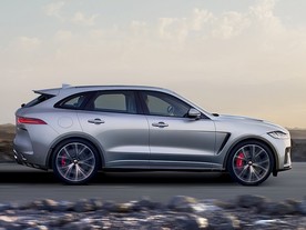Jaguar F-Pace SVR 