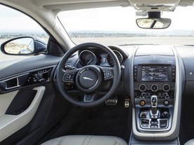 Jaguar F-TYPE Coupe