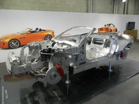 Jaguar F-TYPE -nosná struktura z hliníku