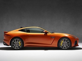 Jaguar F-TYPE SVR