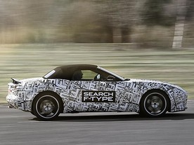 Jaguar F-Type při testování
