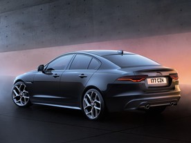 Jaguar XE 300 Sport 