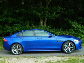 Jaguar XE 25t AWD R-Sport MY18
