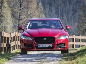 Jaguar XF AWD