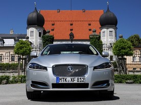 Jaguar XF 2,2D