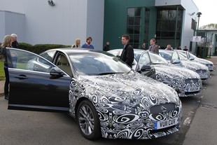 Jaguar XF 
