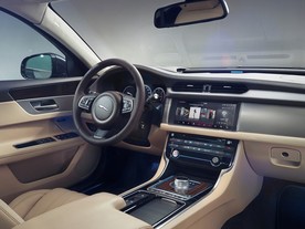 Jaguar XF Prestige