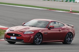 Jaguar XKR-S