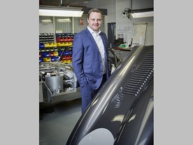 Ředitel Jaguar Land Rover Classic Tim Hannig