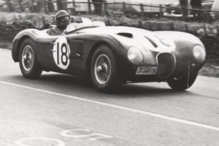 Vítězný Jaguar C-type z roku 1953