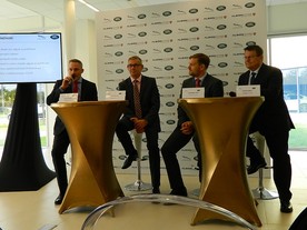 Albion Cars: Karel Stolejda, Jan Fechtner, Alexander Vyšek a Mrtin Veselý 