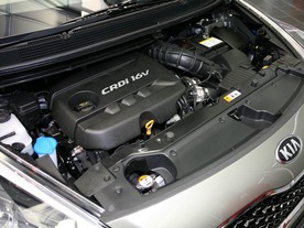 Kia Carens