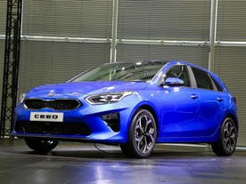 autoweek.cz - Kia ukázala nový Ceed