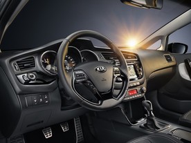 Kia cee`d 2012