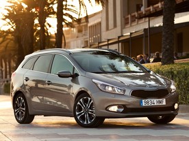 autoweek.cz - Nové kombi Kia cee`d SW