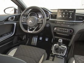 Kia ProCeed 