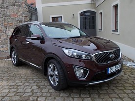 Kia Sorento UM