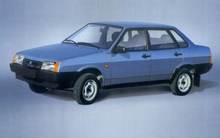 Lada Samara 21099 z roku 1988