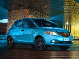 Lancia Hybrid EcoChic Ypsilon 