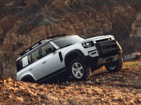 Land Rover Defender MY2020