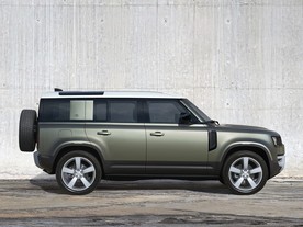 Land Rover Defender MY2020