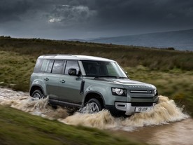 Land Rover Defender 110 P400e PHEV AWD 