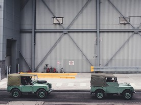 Solihull - rozloučení s posledním vozem Land Rover Defender
