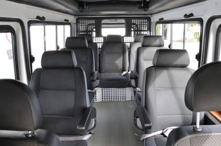 Land Rover Defender Satbir