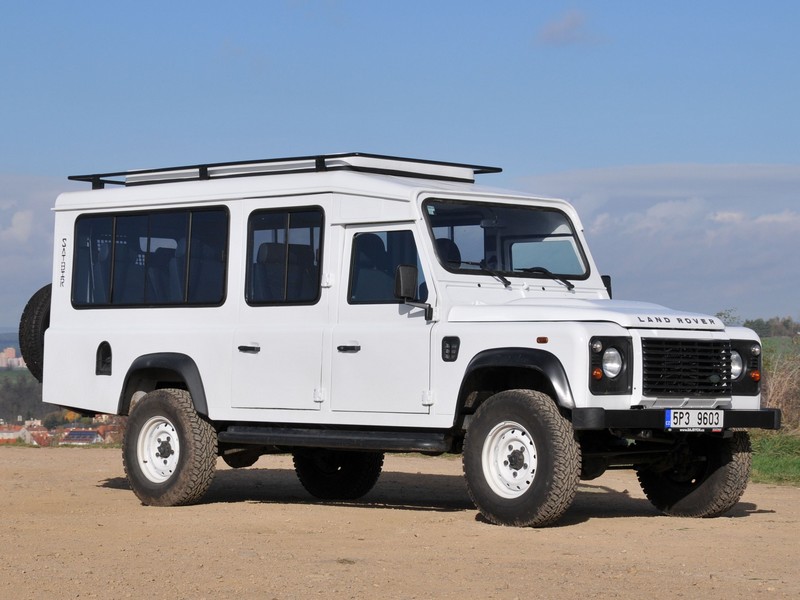 Velkoprostorový terénní Land Rover Defender Satbir