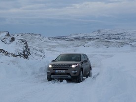Land Rover Discovery Sport na Islandu