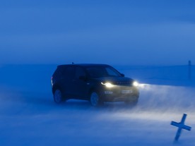 Land Rover Discovery Sport na Islandu
