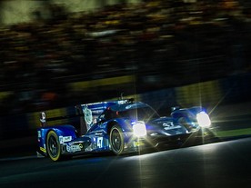Vítěz kategorie LMP2 ORECA 05-Nissan týmu KCMG