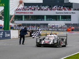 Porsche 919 Hybrid opakuje loňské vítězství