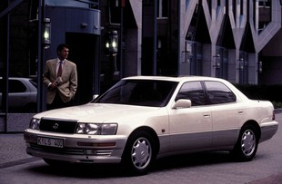 autoweek.cz - 25 let značky Lexus