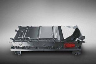 autoweek.cz - Baterie hybridních vozů Lexus – mýty a dogmata