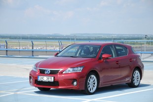 Lexus CT 200h