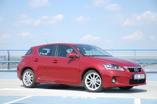 Lexus CT 200h