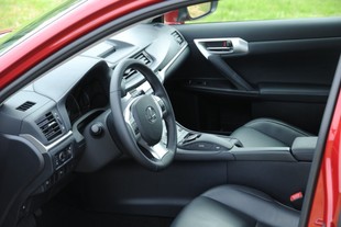 Lexus CT 200h