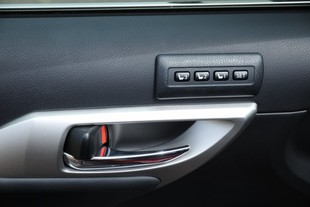Lexus CT 200h