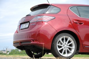 Lexus CT 200h