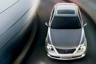 Lexus LS 600h.jpg