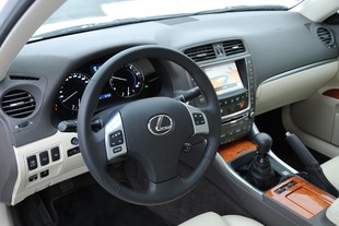 Lexus IS 200d Luxury
