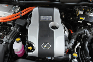 Lexus IS 300h Premium